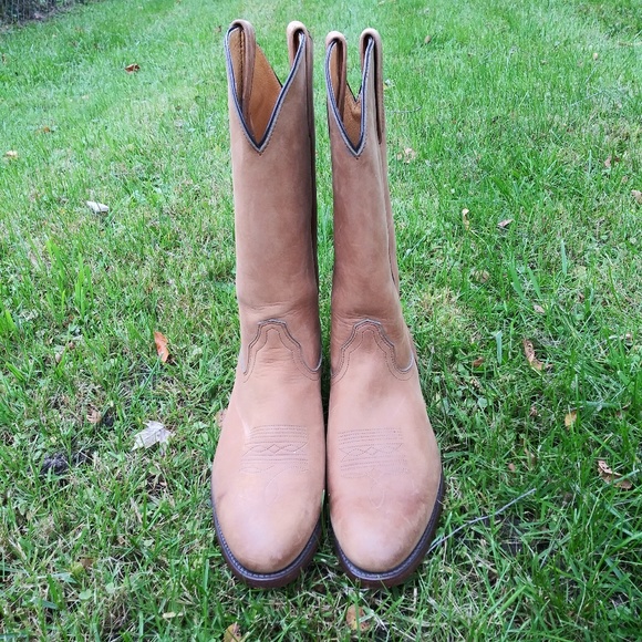 Frye Other - 👽SPECIAL!!!!!!!!! Vintage Frye Cow Bow Boots👽